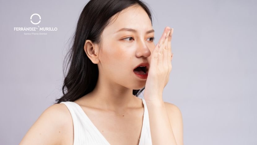 Periodontitis agresiva síntomas - Clínica Dental Ferrándiz-Murillo